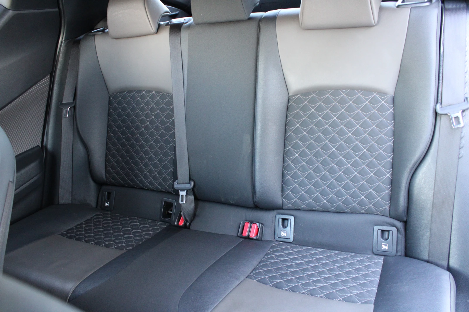 Toyota C-HR 2.0 HYBRID/������ ������ �� ������ | Mobile.bg � ����������� 12