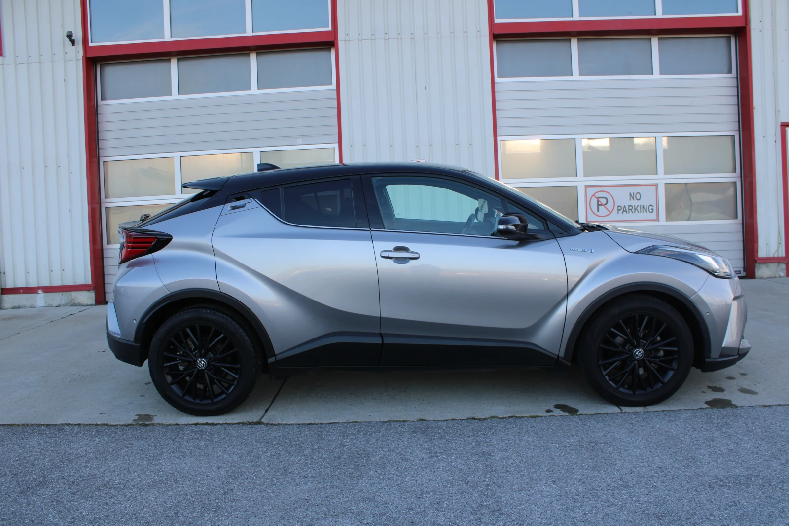 Toyota C-HR 2.0 HYBRID/ВСИЧКИ ЕКСТРИ ЗА МОДЕЛА - изображение 4
