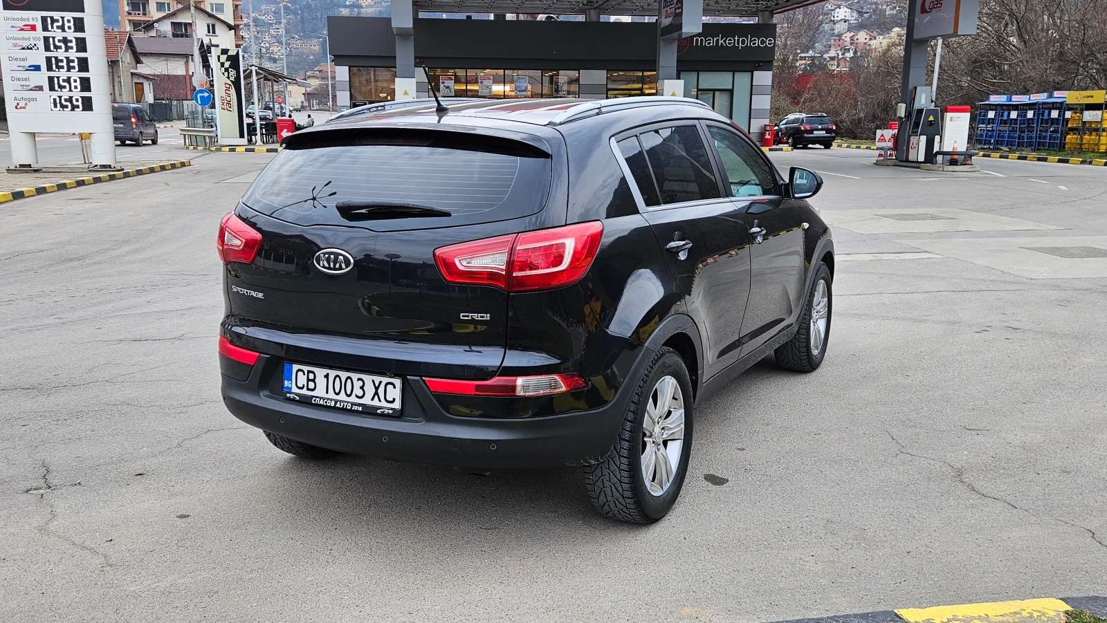 Kia Sportage 1.7 Crdi NAVIG/KOJA/KLIMA/6skorosti - изображение 6