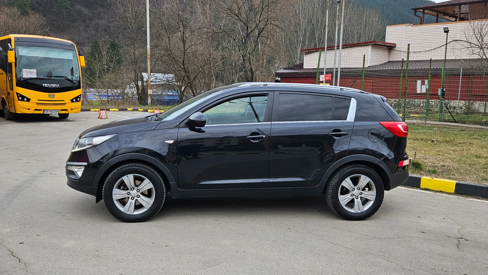Kia Sportage 1.7 Crdi NAVIG/KOJA/KLIMA/6skorosti - изображение 3