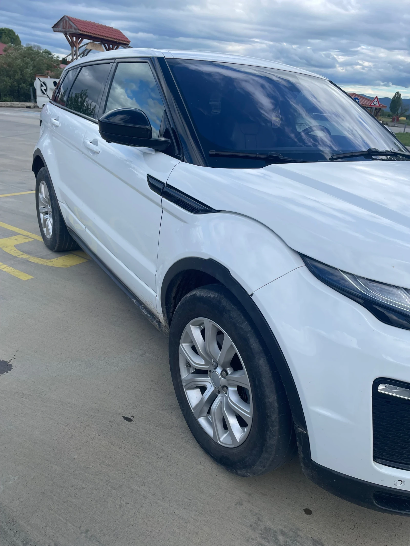Land Rover Range Rover Evoque, снимка 2 - Автомобили и джипове - 54683138