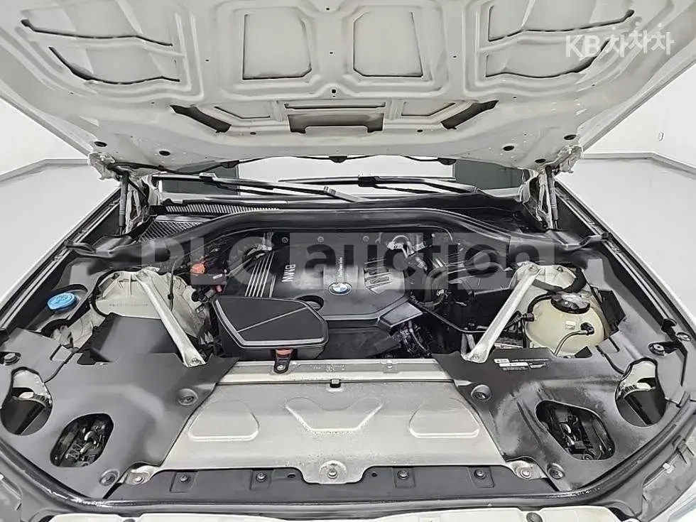 BMW X3 20d xDrive| КАМЕРА| ПАНО| HEADS UP| ВКЛ.ТЕХНОТЕСТ, снимка 15 - Автомобили и джипове - 54788782