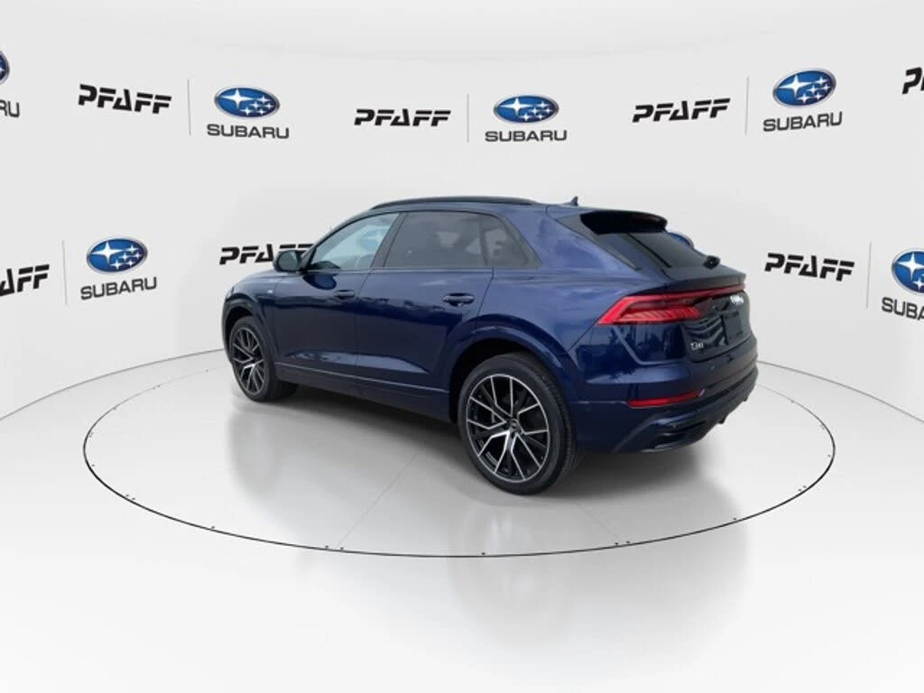 Audi Q8 55TFSI* MATRIX* S* LINE* ОБДУХВАНЕ* 360КАМЕРА* , снимка 4 - Автомобили и джипове - 55301715