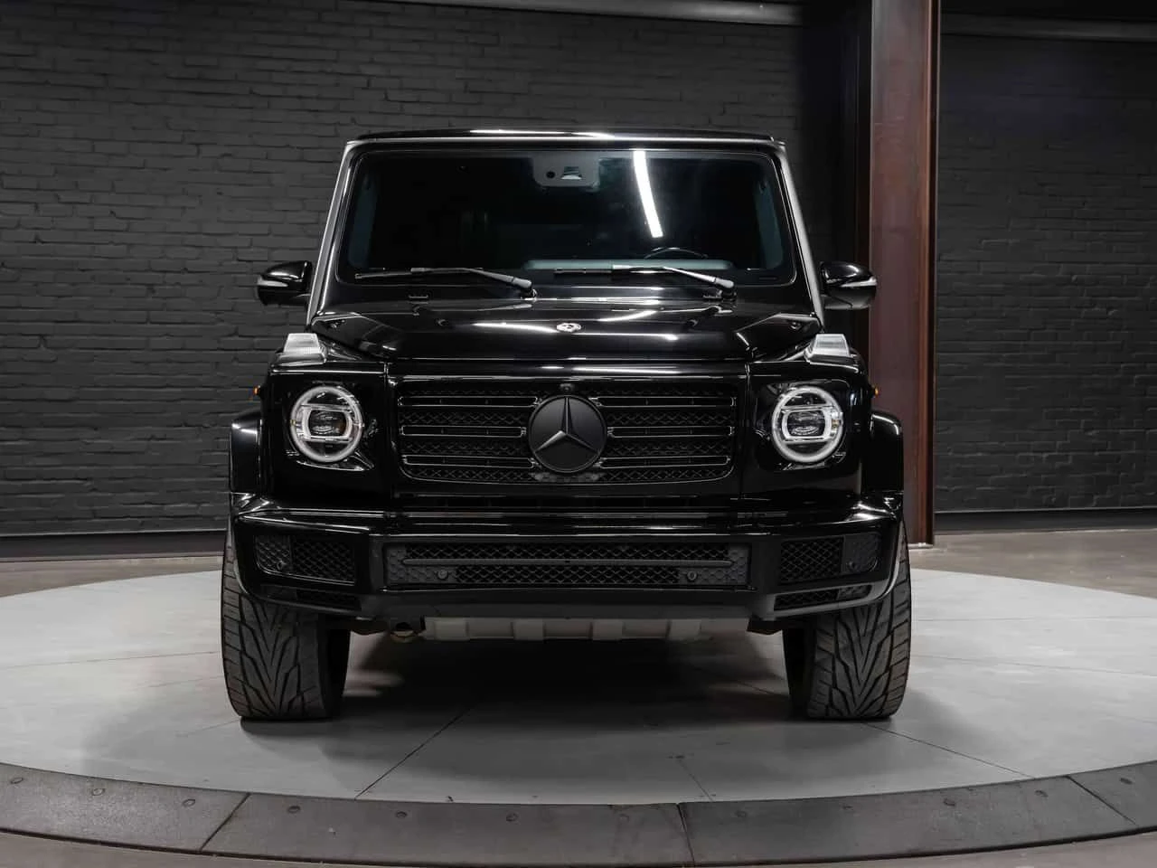 Mercedes-Benz G 500 550 /ОБДУХВАНЕ/ШИБИДАХ/360/+ ДЖАНТИ , снимка 2 - Автомобили и джипове - 55629810