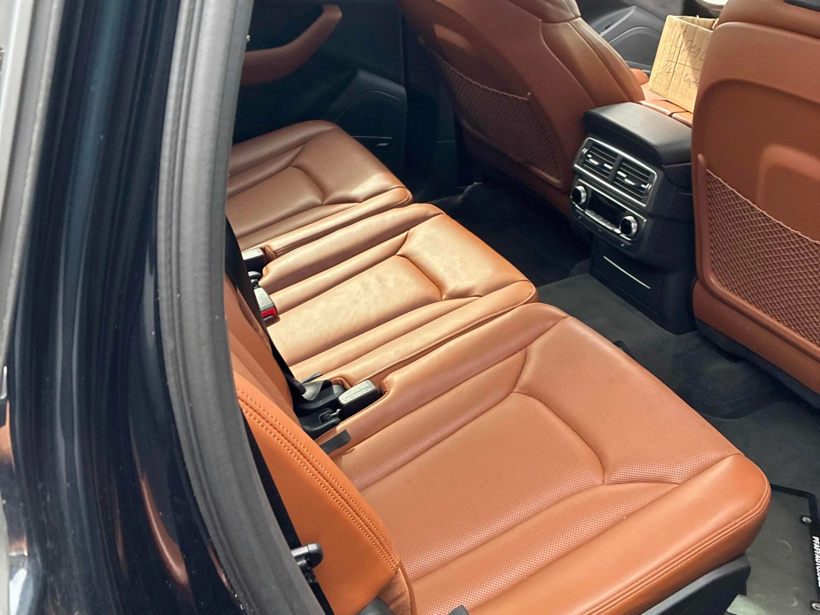 Audi Q7 * 3.0T Technik * CARFAX * ЦЕНА ДО БГ, снимка 13 - Автомобили и джипове - 55841783