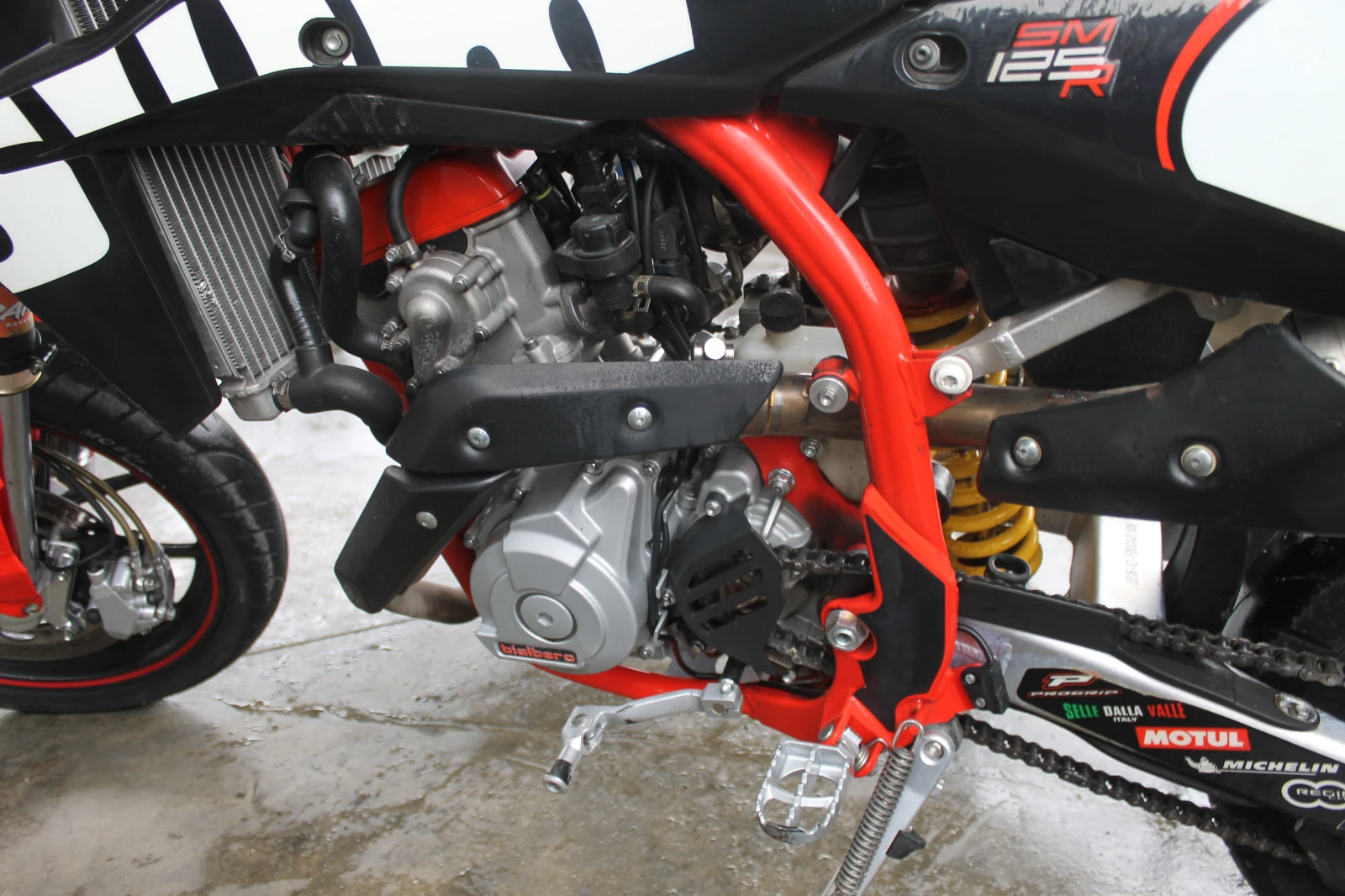 Swm SM 125 R ��� ����, ������ | Mobile.bg � ����������� 9