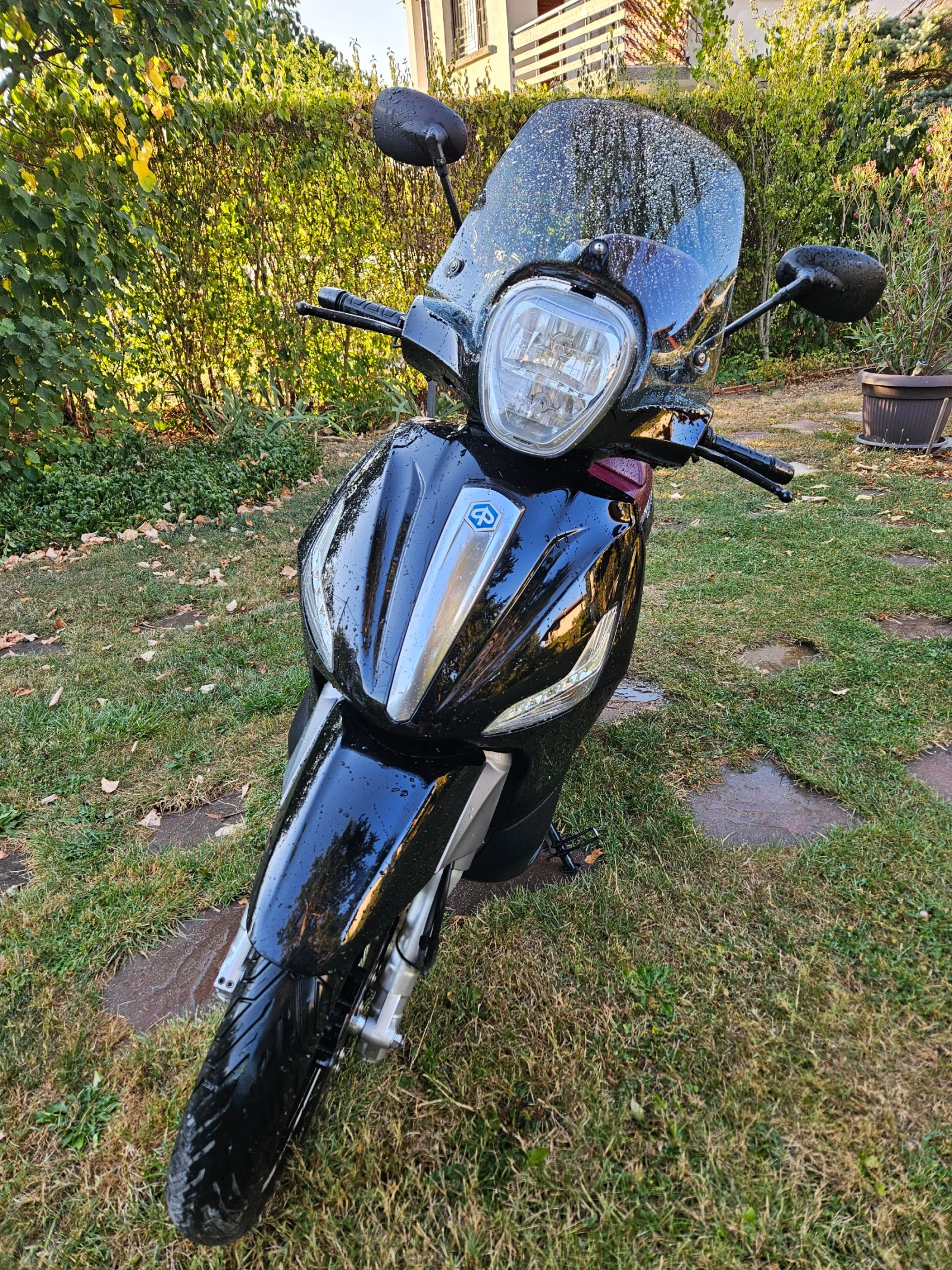 Piaggio Beverly Sport Touring 350, снимка 3 - Мотоциклети и мототехника - 56016236