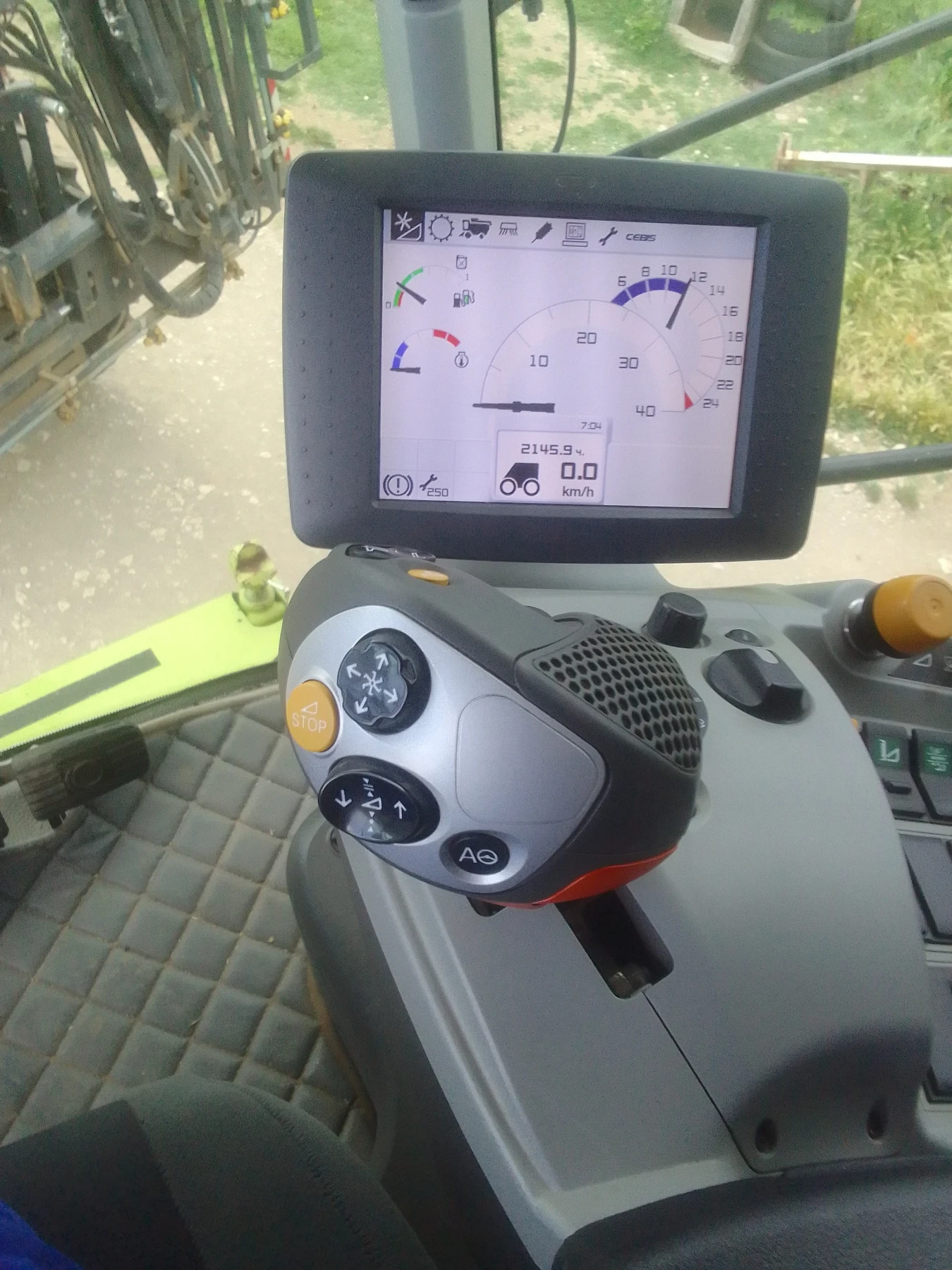 Комбайн Claas TUKANO560 - изображение 9
