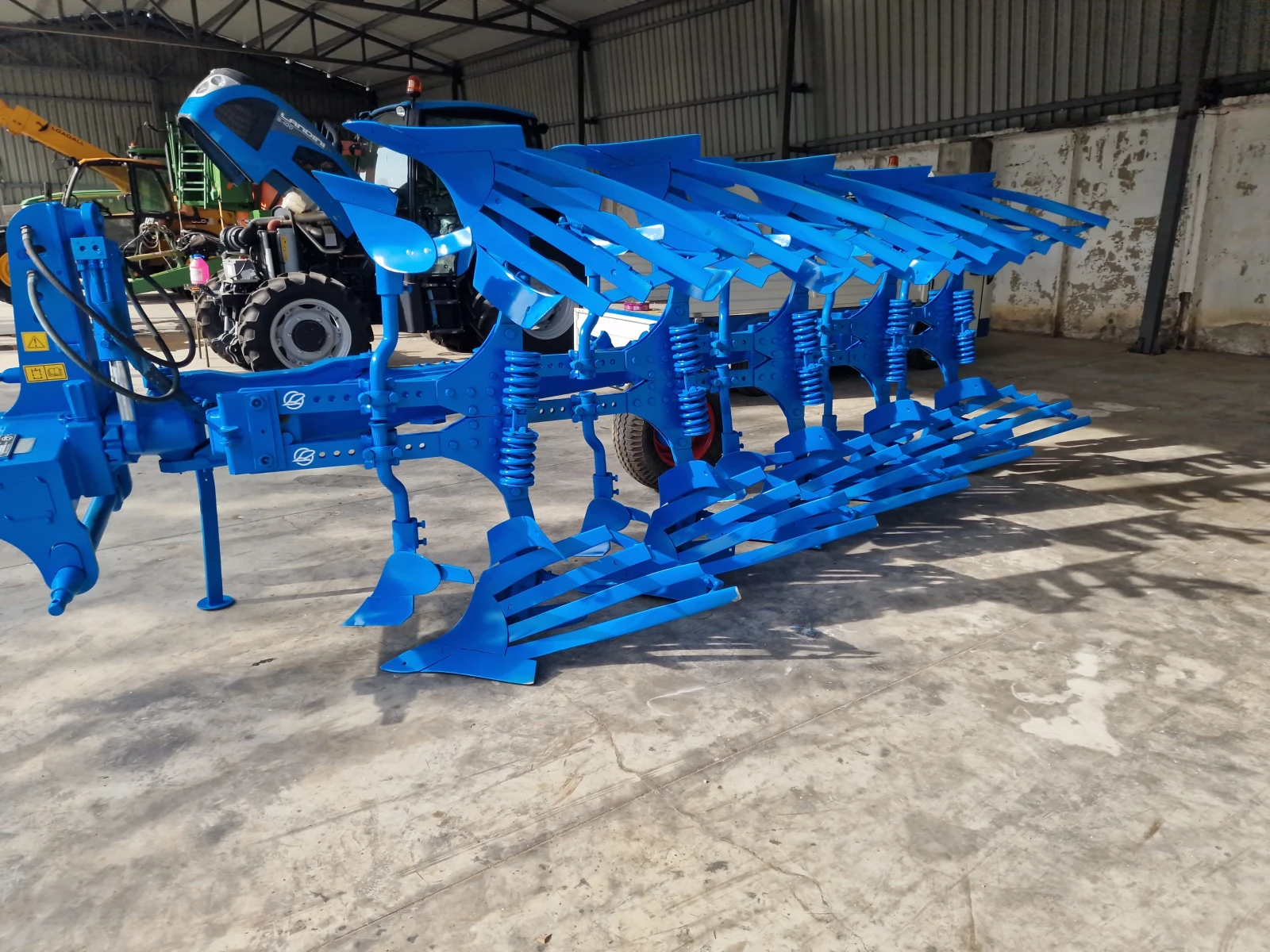 Плуг Lemken 5 с пружинна защита, снимка 3 - Селскостопанска техника - 54614339