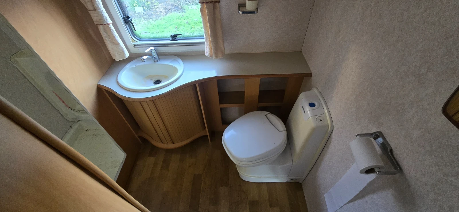 �������� ABI Abbey-Baily | Mobile.bg � ����������� 14