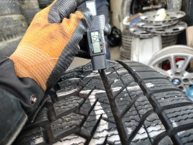 Гуми Зимни 245/45R18, снимка 3