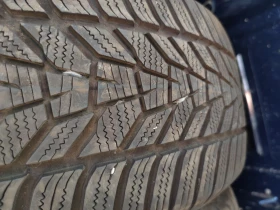 Гуми Зимни 235/55R17, снимка 5
