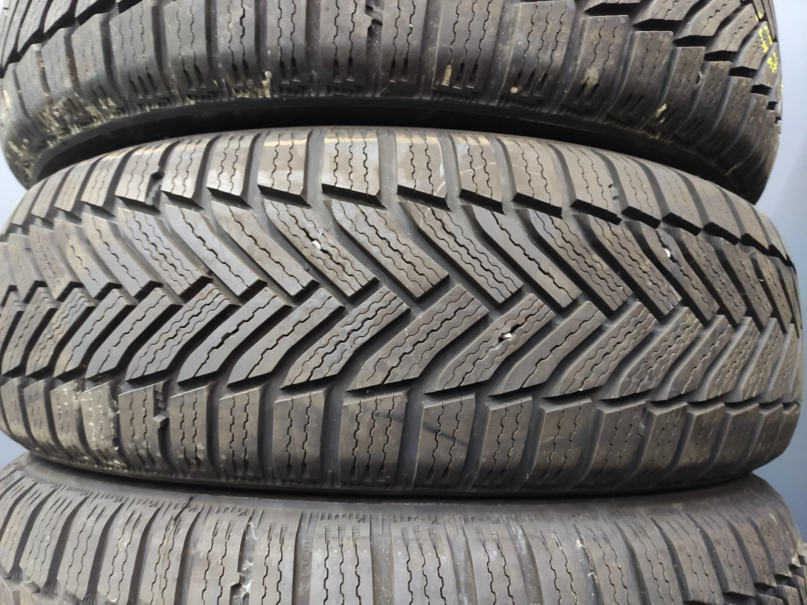  195/60R18 | Mobile.bg   6