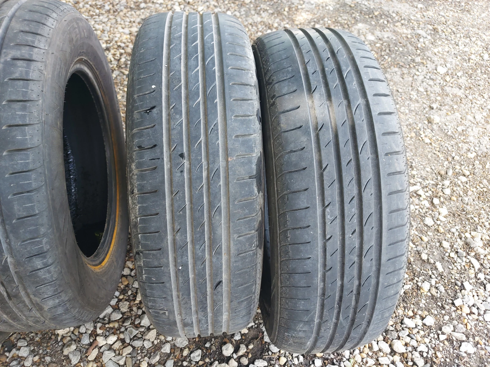 Гуми Летни 195/65R15, снимка 3 - Гуми и джанти - 55412262
