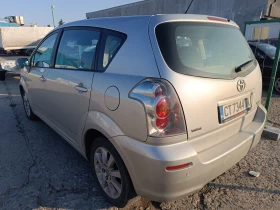     Toyota Corolla verso 2, 0D4D  