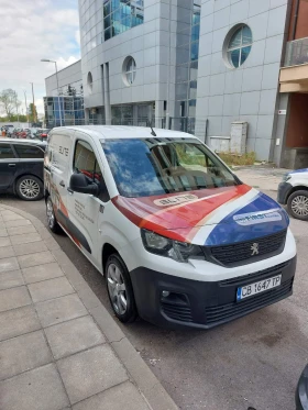 Обява за продажба на Peugeot Partner Собствен лизинг ~17 280 лв. - изображение 1 | Auto.bg Обява за продажба на Peugeot Partner Собствен лизинг ~17 280 лв. - изображение 1