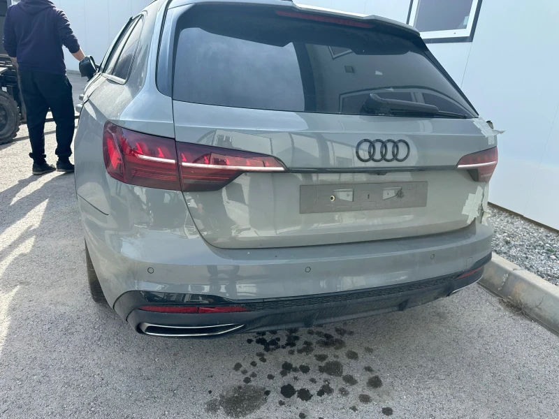 Audi A4 2.0 TDI Facelift S-line, снимка 6 - Автомобили и джипове - 36311224