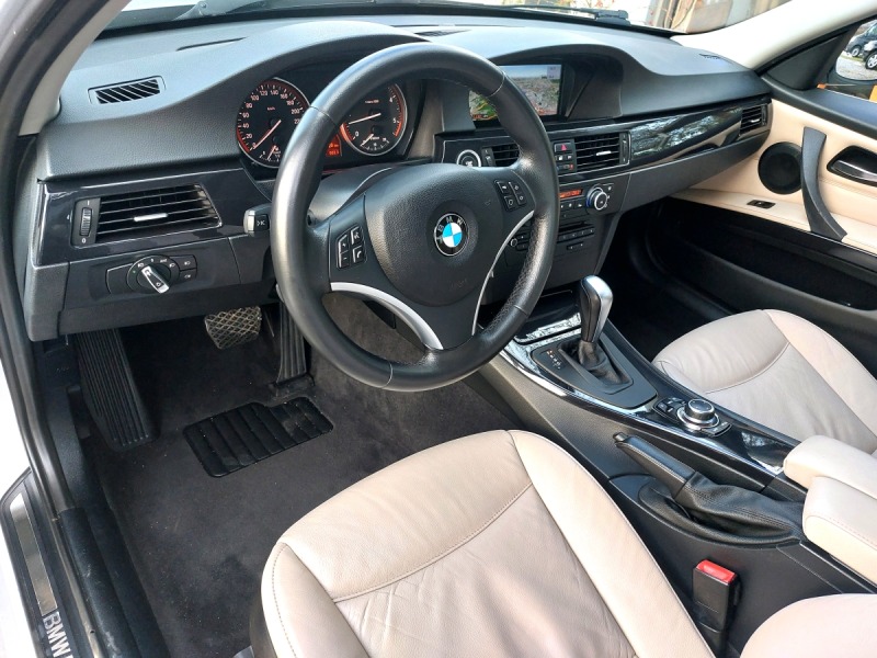BMW 330 245hp NAVI Automatik, снимка 9 - Автомобили и джипове - 43226481