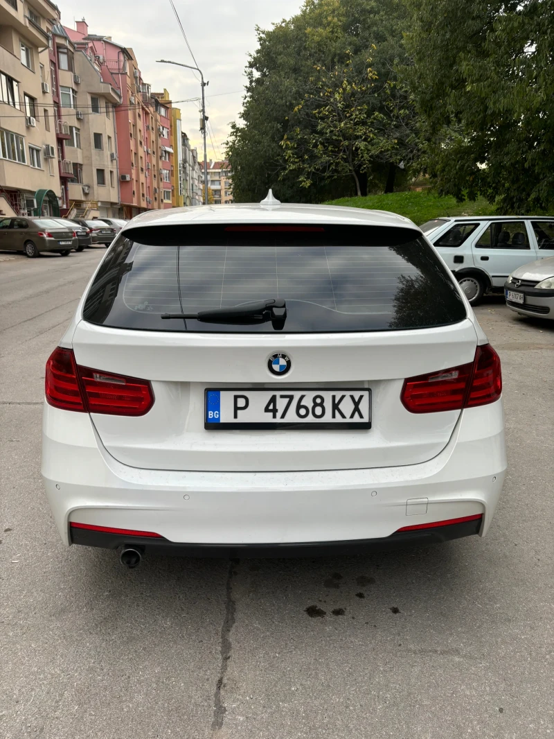 BMW 320 320D M-Packet, снимка 2 - Автомобили и джипове - 47777350