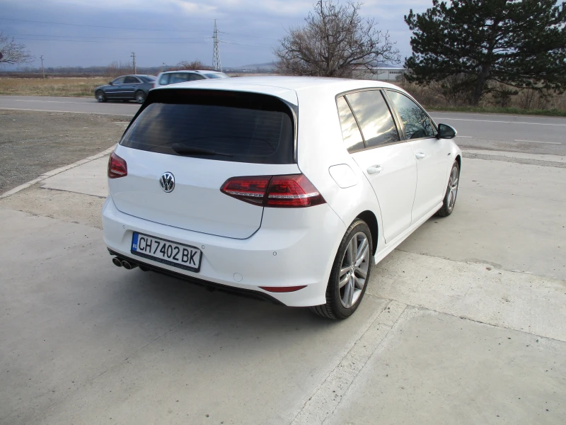 VW Golf 1.6/ДИЗЕЛ/110кс./R-Line/КАТО НОВА/, снимка 4 - Автомобили и джипове - 48335943