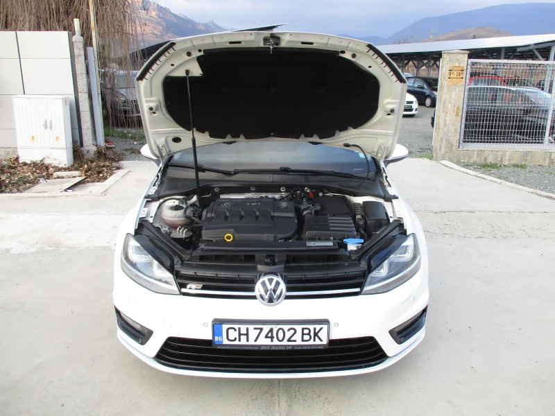 VW Golf 1.6/ДИЗЕЛ/110кс./R-Line/КАТО НОВА/, снимка 17 - Автомобили и джипове - 48335943