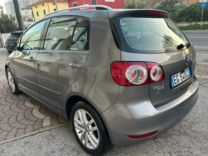 VW Golf Plus 1.6TDi105ксУНИКАТ , снимка 5 - Автомобили и джипове - 48442948