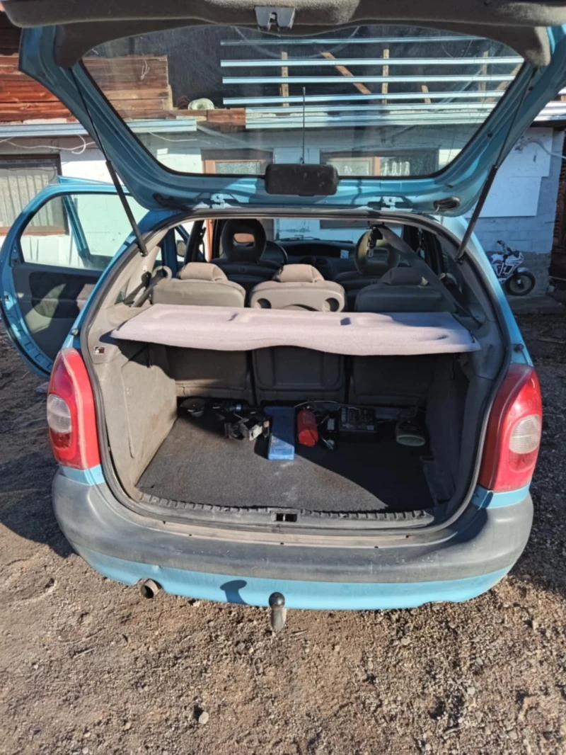 Citroen Xsara picasso, снимка 2 - Автомобили и джипове - 48775581