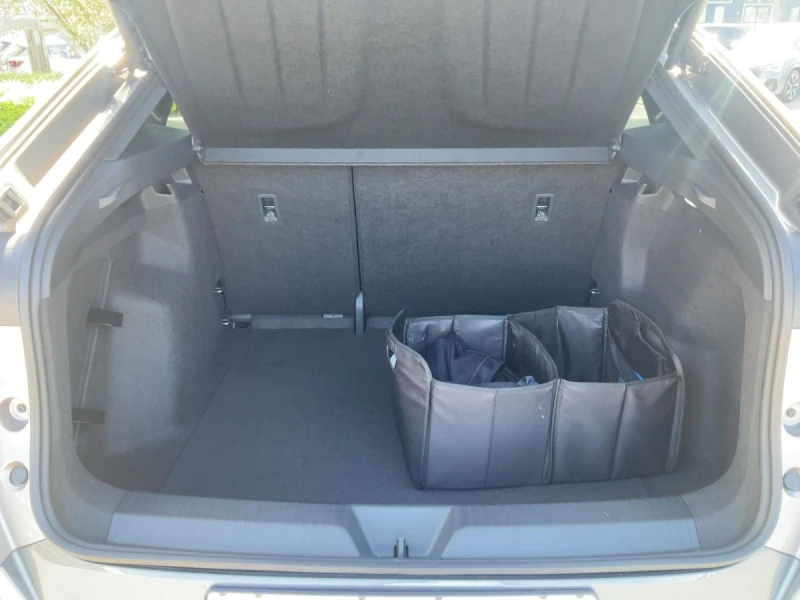 Cupra Tavascan VZ/340HP/CARPLAY/VCONTROL/AMBI/LED/4x4/218fpr, снимка 7 - Автомобили и джипове - 50735681