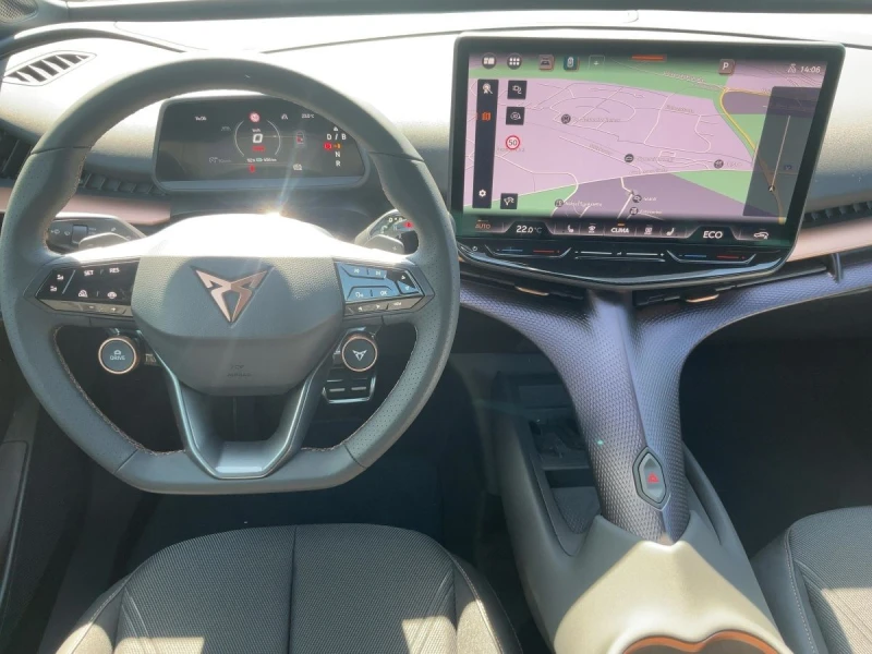 Cupra Tavascan VZ/340HP/CARPLAY/VCONTROL/AMBI/LED/4x4/218fpr, снимка 10 - Автомобили и джипове - 50735681