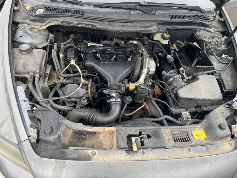Volvo V50 2.0hdi, снимка 7 - Автомобили и джипове - 51753527