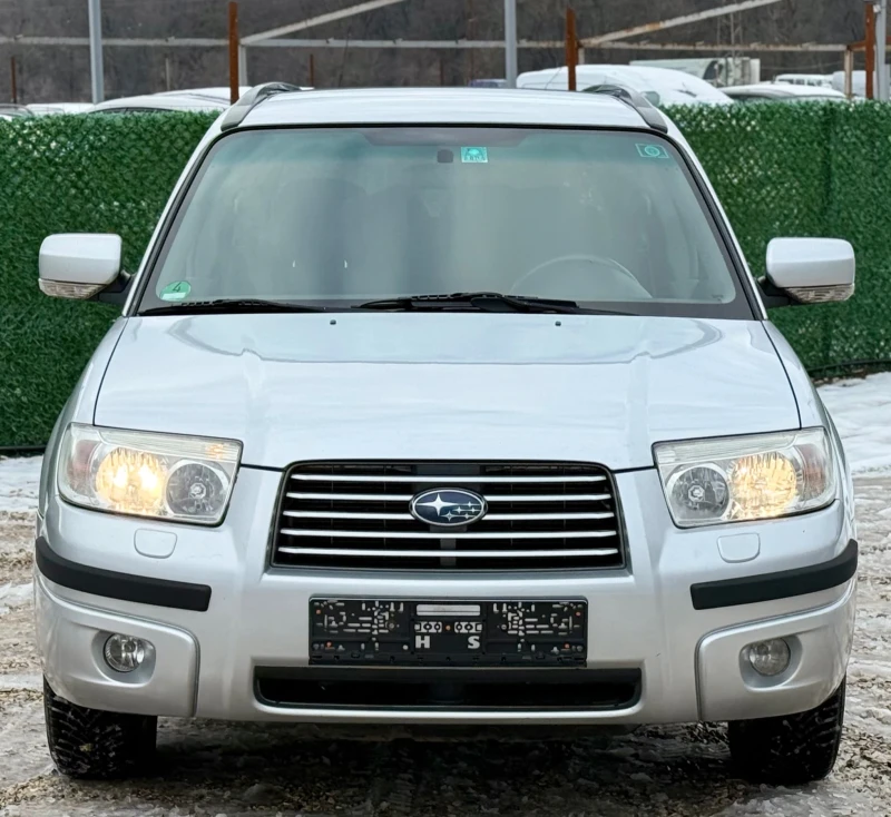 Subaru Forester 2.0i AVTOMAT* FACELIFT, снимка 2 - Автомобили и джипове - 53100723
