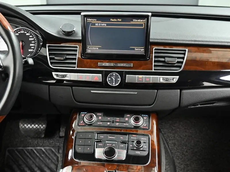 Audi A8, снимка 14 - Автомобили и джипове - 54188609