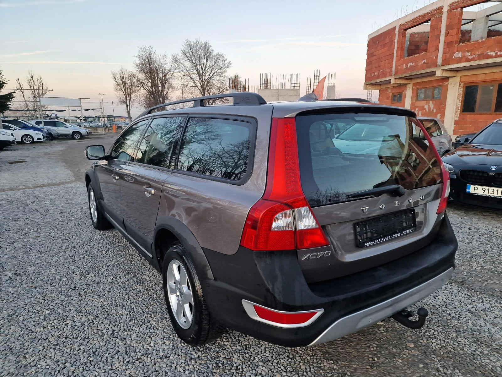 Volvo Xc70 2.4D-185k.s-NAVI-4x4-D5-РЪЧКА-6ск-FULL - изображение 6