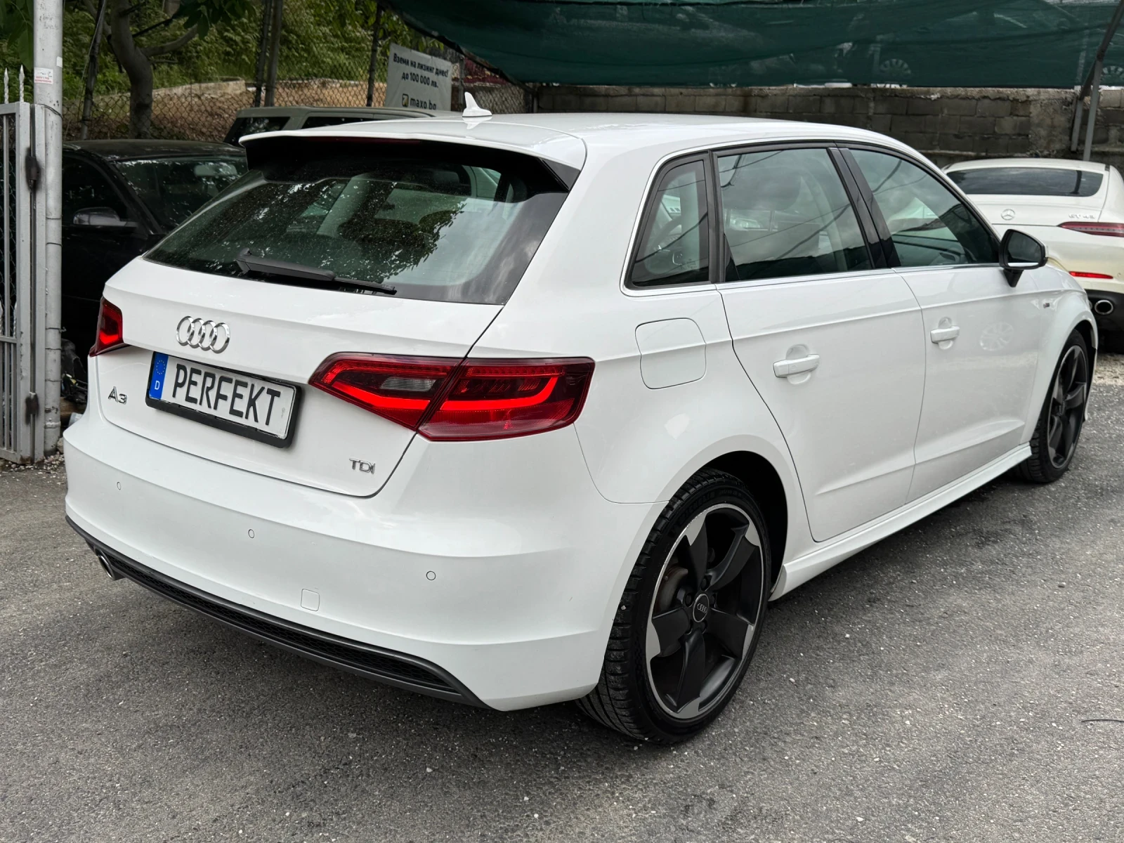 Audi A3 1.6TDI* Euro6* S-Line  - изображение 4