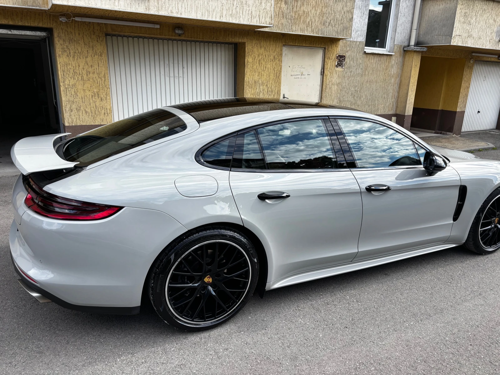 Porsche Panamera  - изображение 5