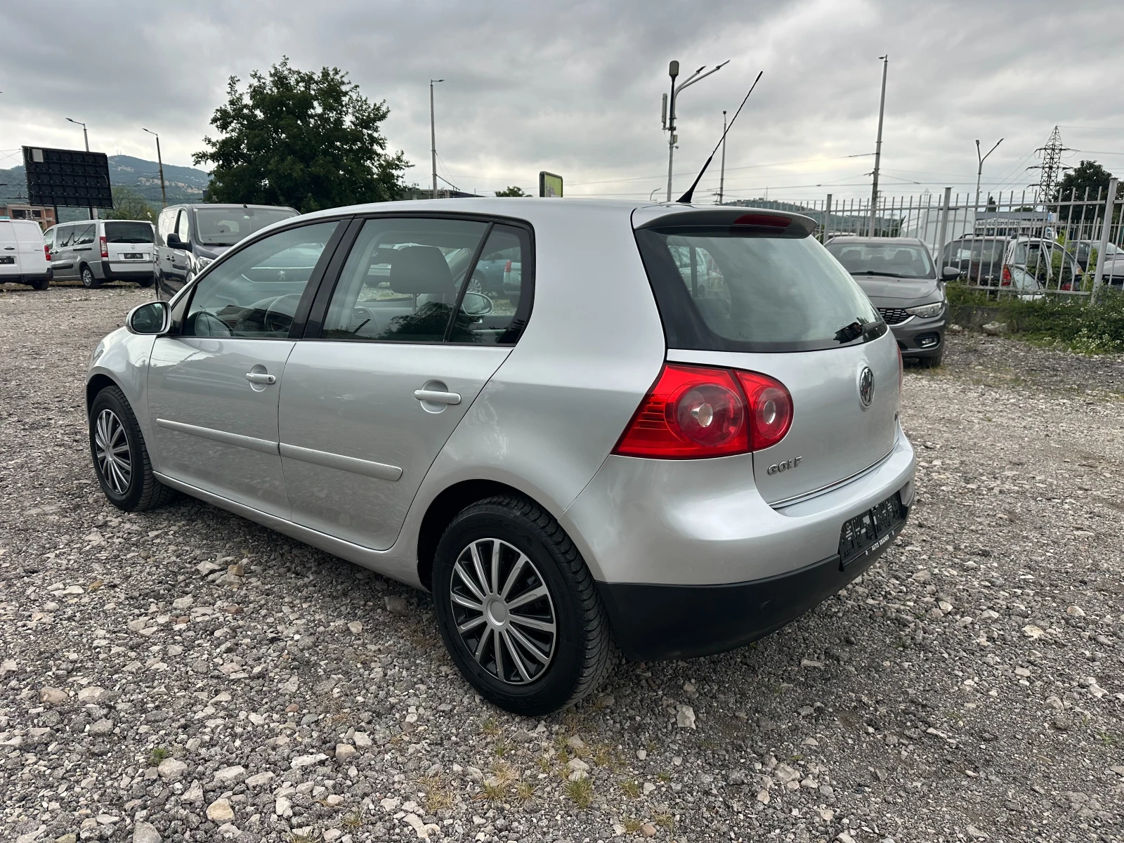 VW Golf 1.9TDI 90kc - изображение 3
