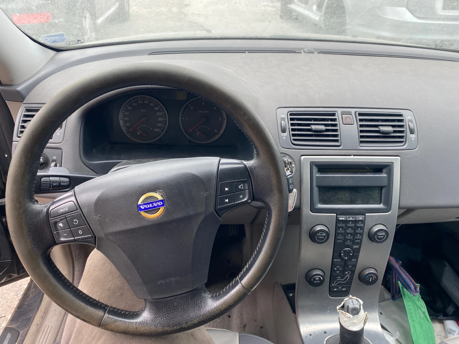 Volvo V50 2.0hdi - изображение 6