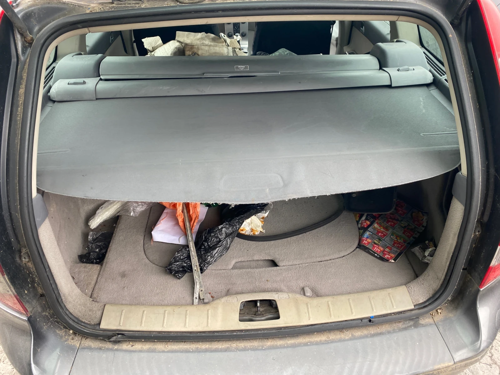 Volvo V50 2.0hdi - изображение 9
