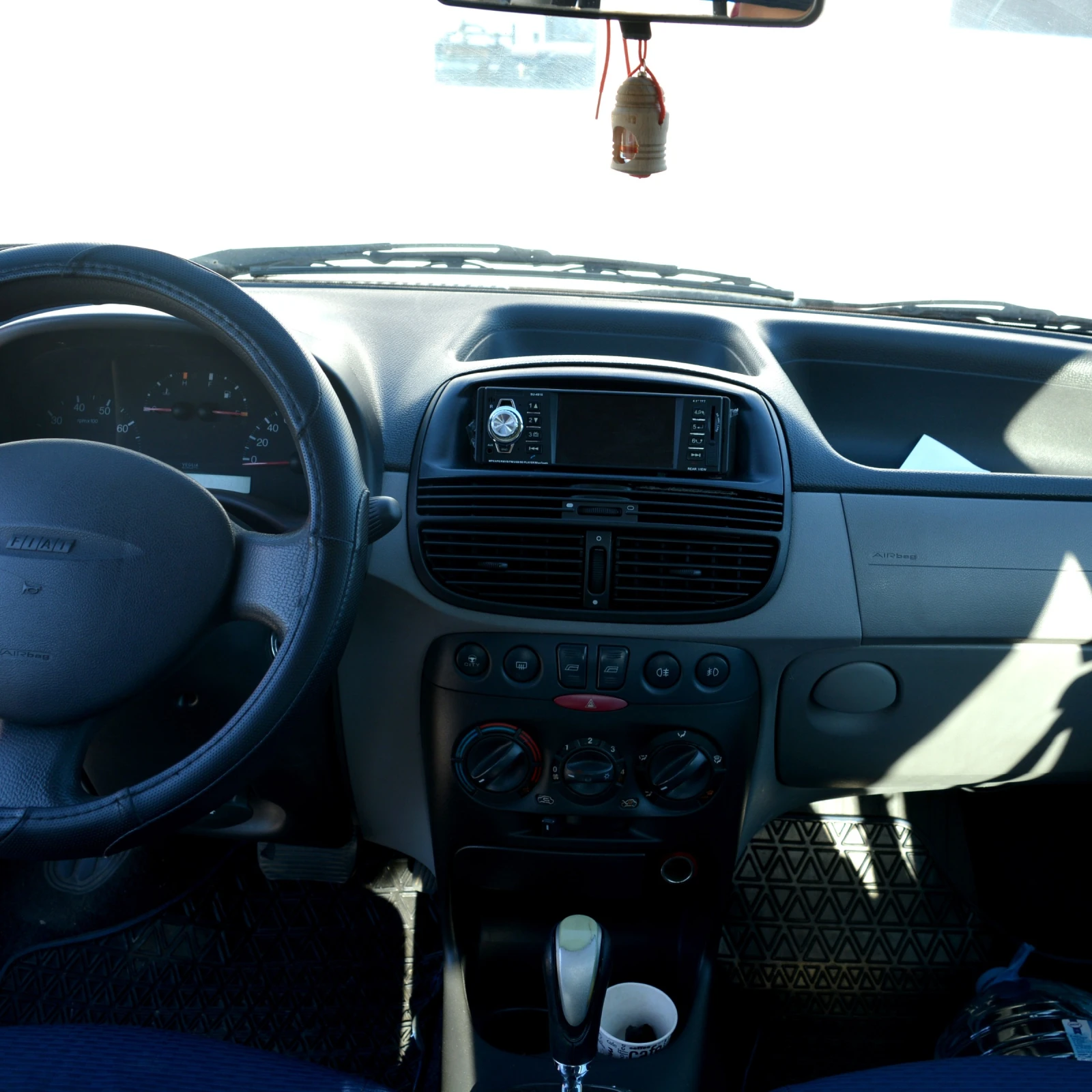 Fiat Punto 1.2 i - изображение 7