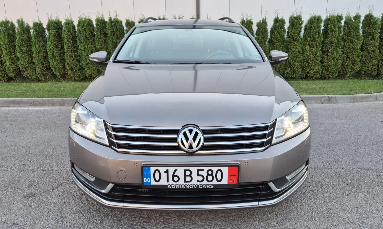 VW Passat 2.0 TDI 140 к.с. DSG - изображение 2