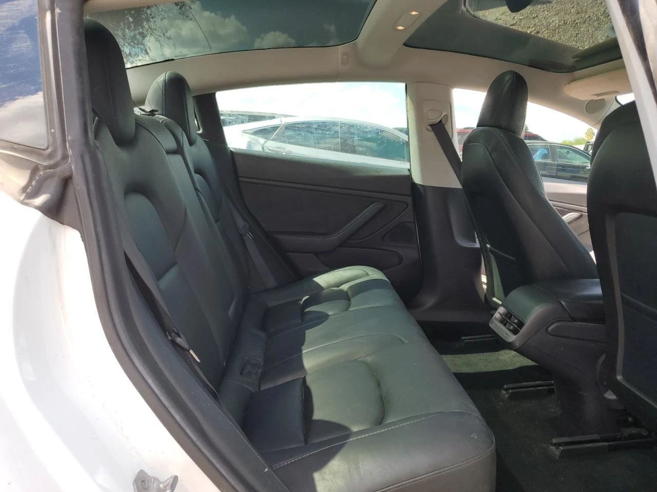 Tesla Model 3 | Mobile.bg   10