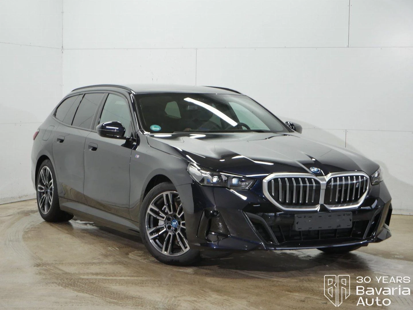BMW i5 40 eDrive Touring M Sport Paket  - изображение 4