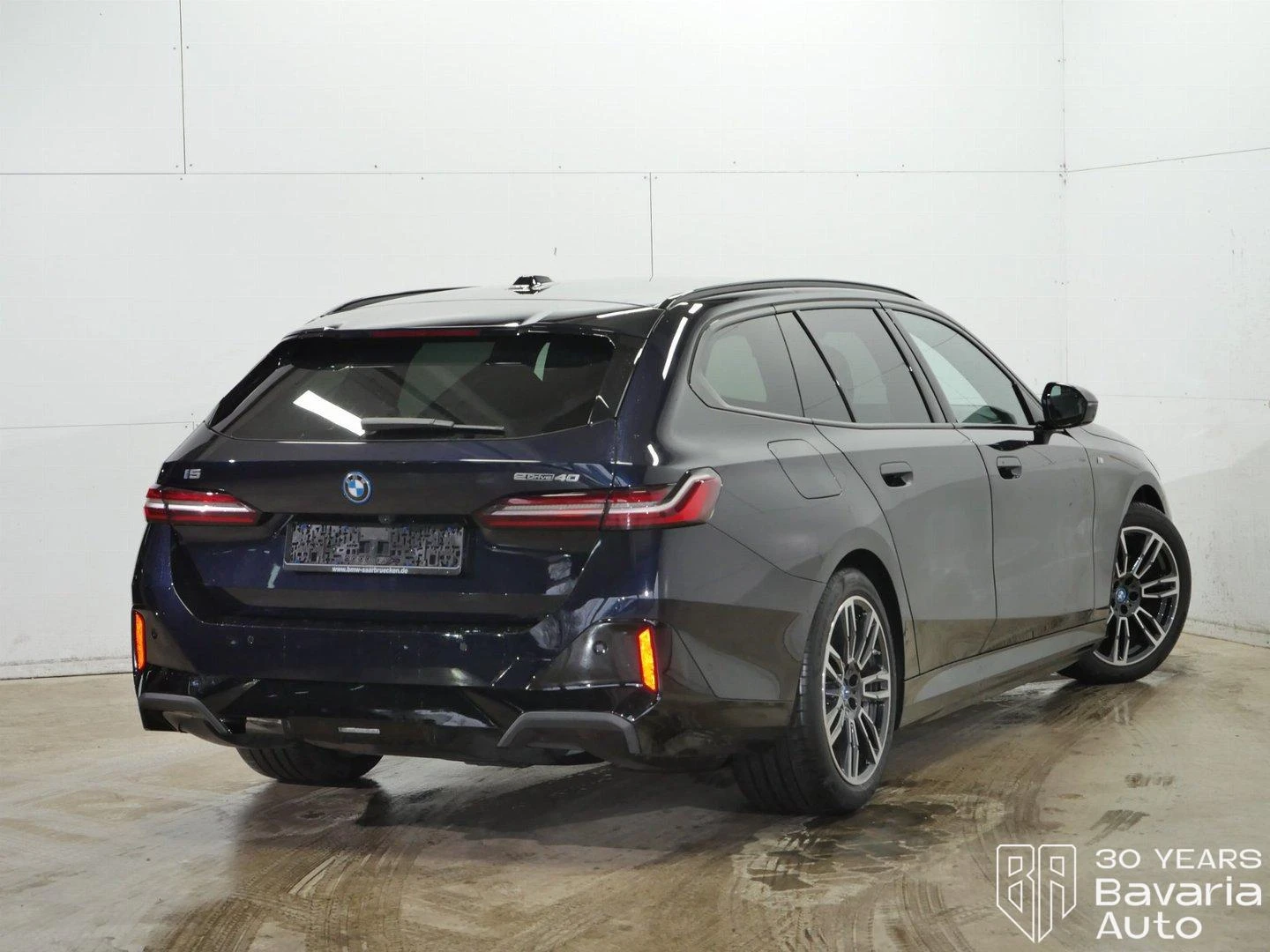 BMW i5 40 eDrive Touring M Sport Paket  - изображение 3