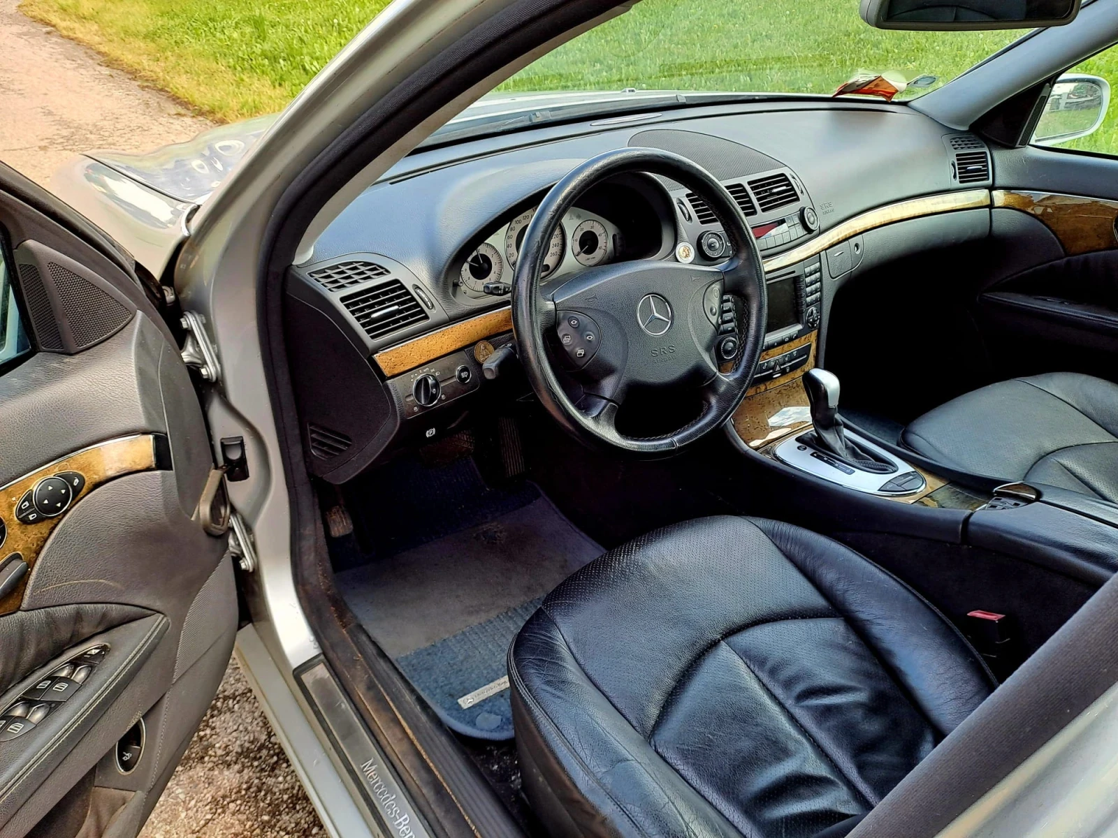 Mercedes-Benz E 320  - изображение 5