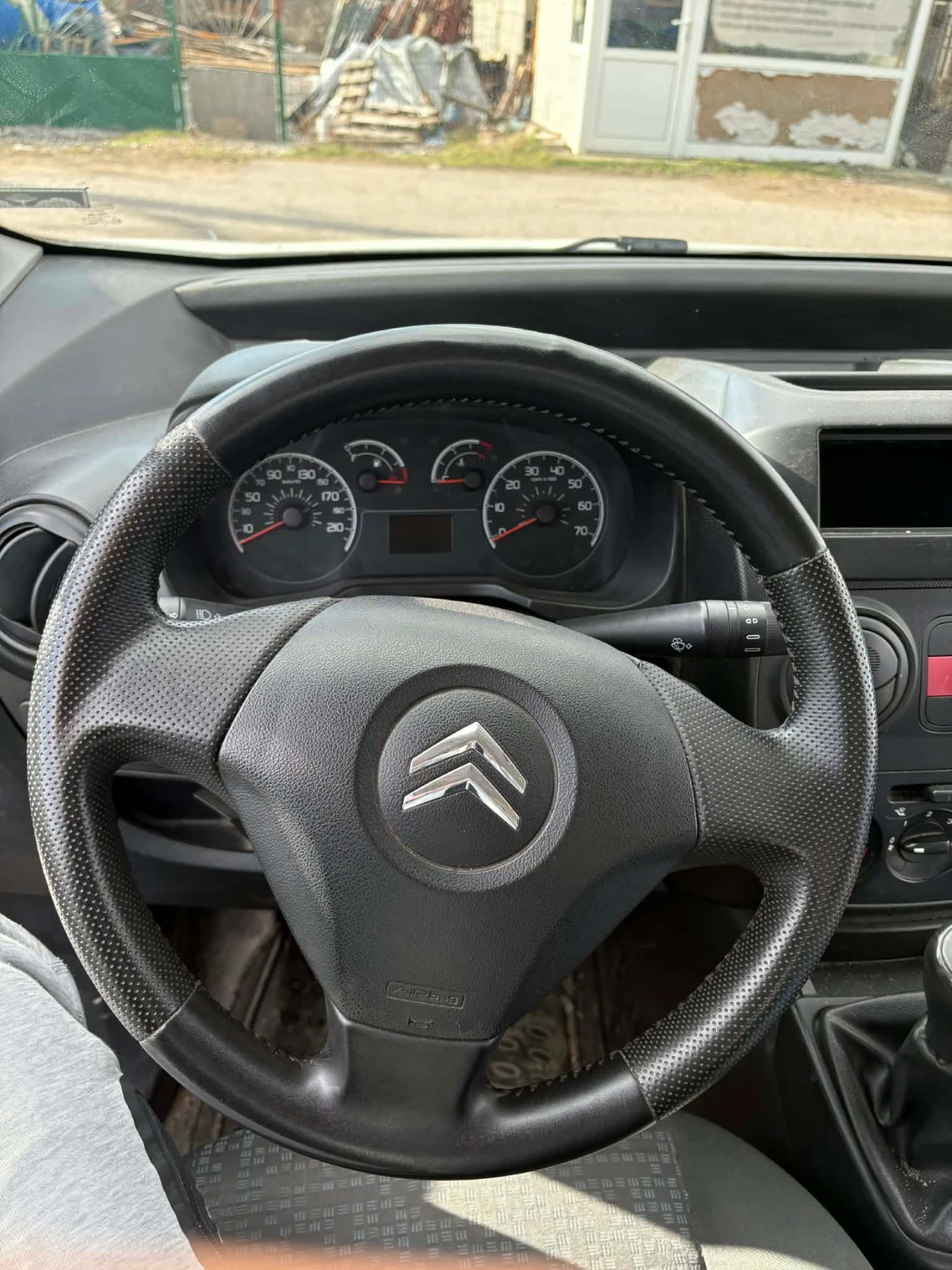 Citroen Nemo 2013, снимка 5 - Автомобили и джипове - 53593326