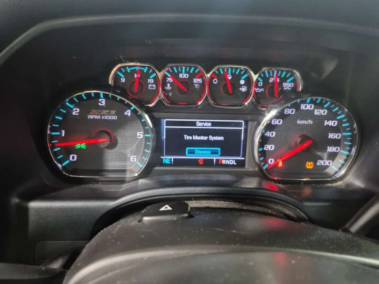 Chevrolet Silverado * LT * CARFAX * ЦЕНА ДО БГ, снимка 9 - Автомобили и джипове - 54042686