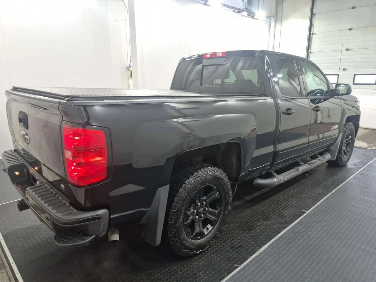 Chevrolet Silverado * LT * CARFAX * ЦЕНА ДО БГ, снимка 3 - Автомобили и джипове - 54042686