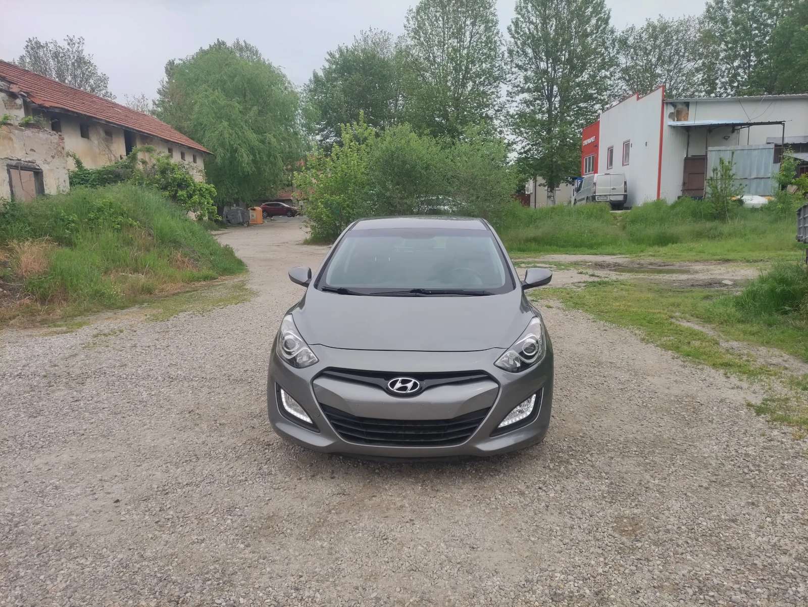 Hyundai I30 1.4 като нов 6ск . 108000км, снимка 2 - Автомобили и джипове - 54480978