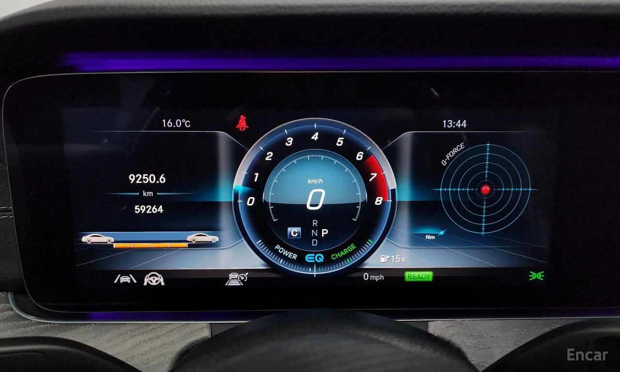 Mercedes-Benz CLS 450 4MATIC* AMG-LINE* DISTRONIC* 360CAMERA* BURMESTER*, снимка 8 - Автомобили и джипове - 54555476