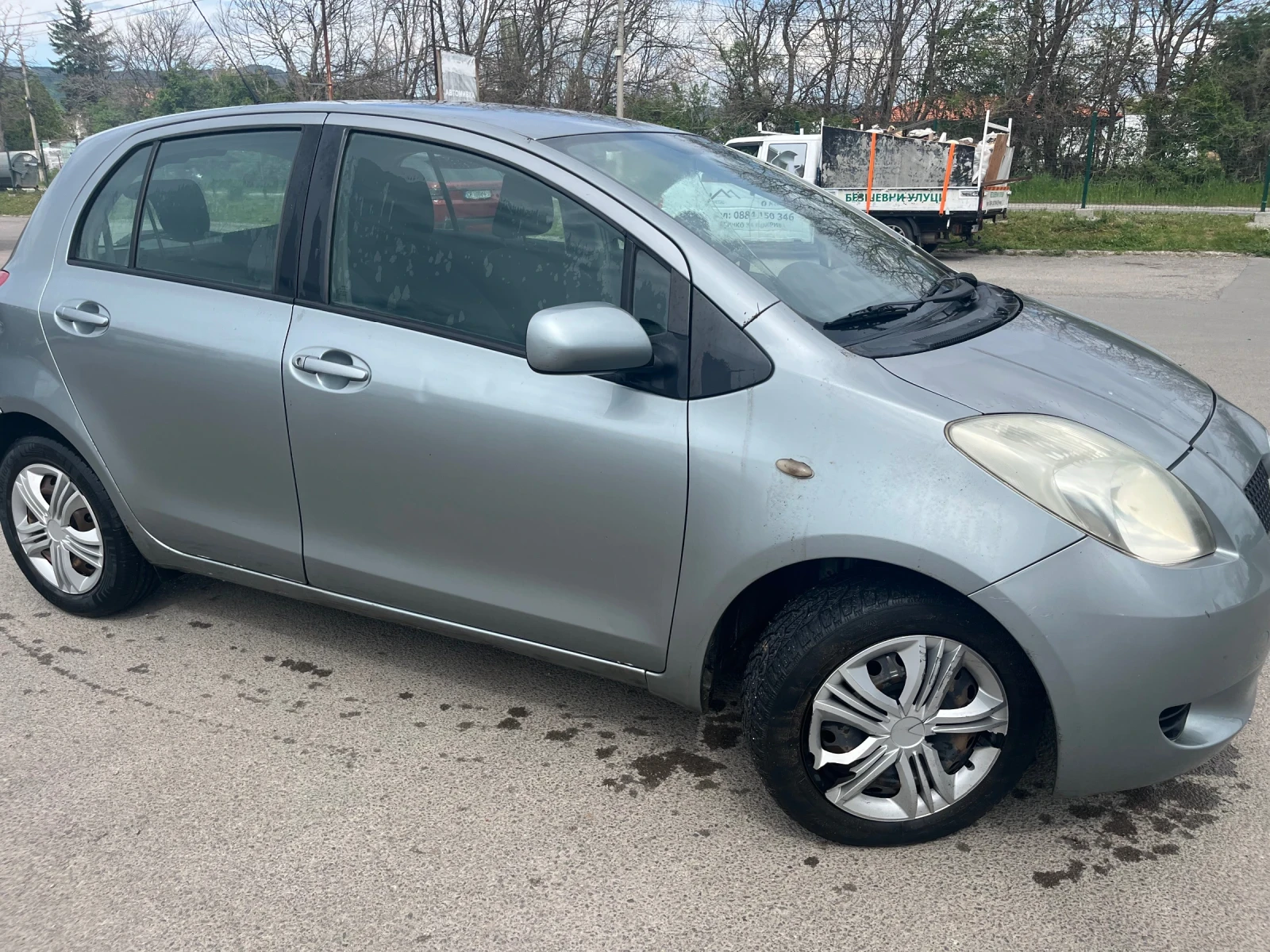 Toyota Yaris, снимка 3 - Автомобили и джипове - 54718540